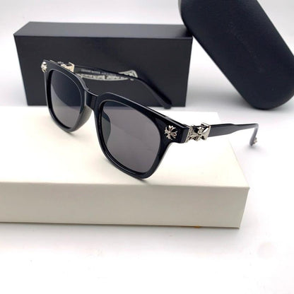 Unisex CH Close-Up Frames, Fashionable Near-Frame Glasses - Black Lenses